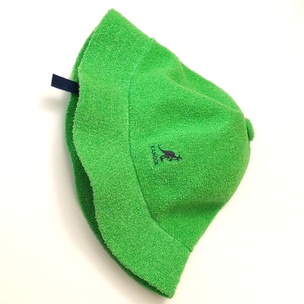 Kangol throwback (new) medium size